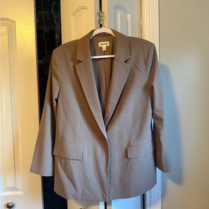 Open Edit Relaxed Fit Blazer Size Medium   • 30" length